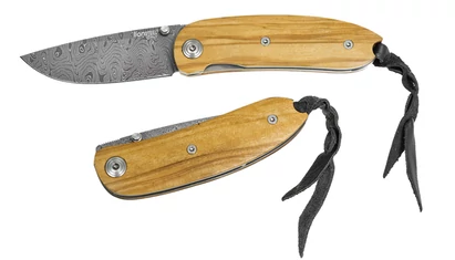 LionSteel Mini Damast Olive EDC zsebkés

Nincs mit ragozni, a Mini Damast az egyik legszebb outdoor EDC zsebkése a gyártónak. Prémium, mégis visszafogott. Feltűnő, mégis szolid. Kis méretű, mégis kimagaslóan használható. Zsebékszernek sem utolsó, de a min