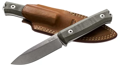 LionSteel B40 Micarta Green outdoor kés

A B40 család kifejezetten bushcraft célokra készült. Ezek a kések a közhiedelemmel ellentétben nem nagy, brutális eszközök, hiszen a gyakorlott bushcrafterek a keményebb feladatokat baltával és fűrésszel oldják meg