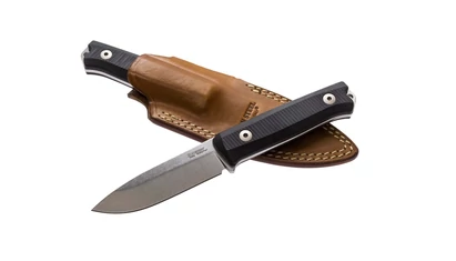 LionSteel B40 G10 Black outdoor kés

A B40 család kifejezetten bushcraft célokra készült. Ezek a kések a közhiedelemmel ellentétben nem nagy, brutális eszközök, hiszen a gyakorlott bushcrafterek a keményebb feladatokat baltával és fűrésszel oldják meg. A 