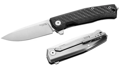 LionSteel Myto Carbon Fiber EDC zsebkés

A Myto egy igazi mindenes EDC zsebkés. Semmi sallang vagy felesleges csicsa, csak stílusos és minőségi minimalizmus minőséggel párosítva. Ideális a mindennapok feladataihoz, valamint outdoor kihívásokhoz.
A penge r
