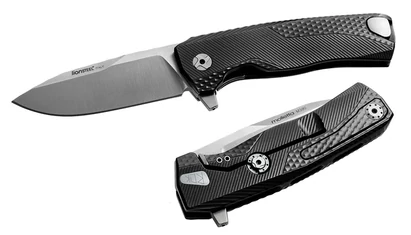 LionSteel ROK Aluminium Black Satin EDC zsebkés

A ROK a LionSteel EDC zsebkései között a csúcskategória. Nemcsak a kivitelezés, de a technikai megoldások is a legmagasabb szintet képviselik. Összetéveszthetetlen olasz dizájn. Szemet gyönyörködtető alkotá