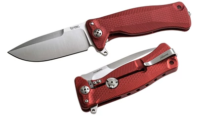 LionSteel SR-11 Aluminium Red Satin EDC zsebkés

Az SR sorozat a LionSteel legnagyobb és legsokszínűbb zsebkésfelhozatala EDC szegmensben. Formavilága az alapokból építkező prémium minőségű egyszerűség. Ez a kulcsa az SR sorozat sikerének. A szemkápráztat