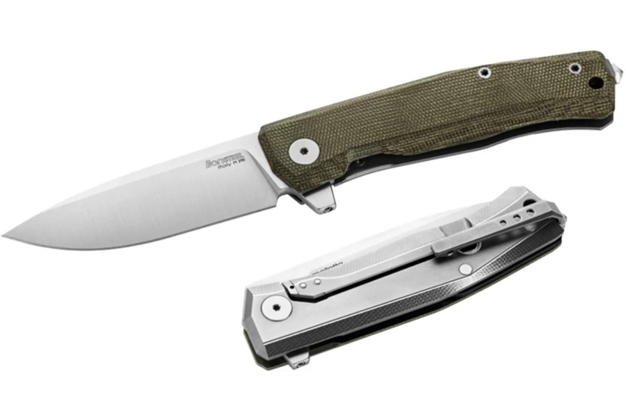LionSteel Myto Micarta Green EDC zsebkés

A Myto egy igazi mindenes EDC zsebkés. Semmi sallang vagy felesleges csicsa, csak stílusos és minőségi minimalizmus minőséggel párosítva. Ideális a mindennapok feladataihoz, valamint outdoor kihívásokhoz.
A penge 