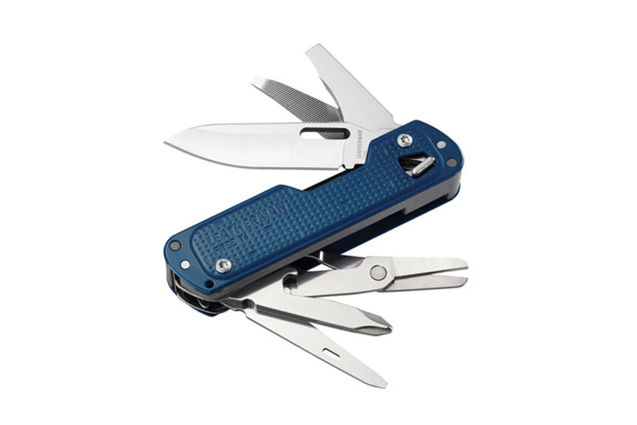 Leatherman Free T4 Kék Multiszerszám